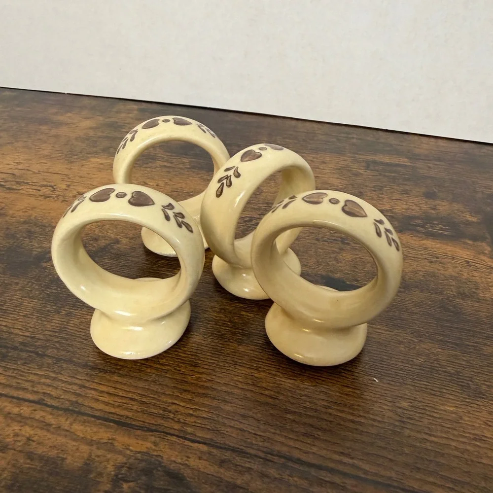 Pfaltzgraff Napkin Rings Tan Hearts Set of 4 Ceramic Village‎ Country Farmhouse